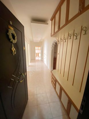 Fetih Caddesine Sıfır Arakat Kiralık 3+1 Daire