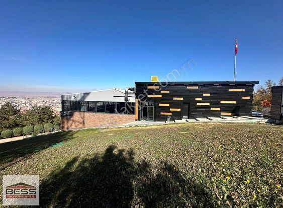 Bess'den Panoramik Şehir Manzaralı Satılık 1400m2 İş Yeri