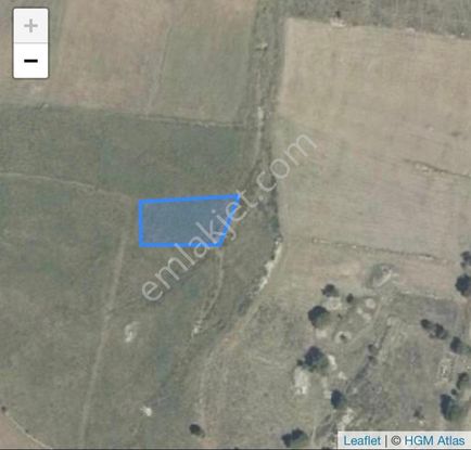 Sahibinden Resmi Yollu Tarihi Köyde Satılık Tarla