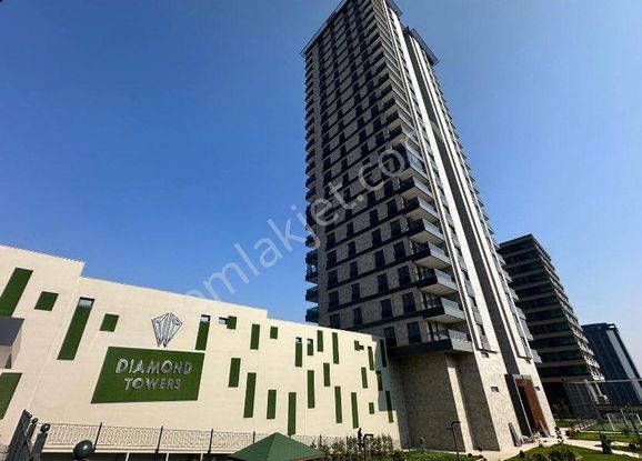 Jettir’ Den Dıamond Towers Satılık 5+1 Lüxs Daire Ara Kat