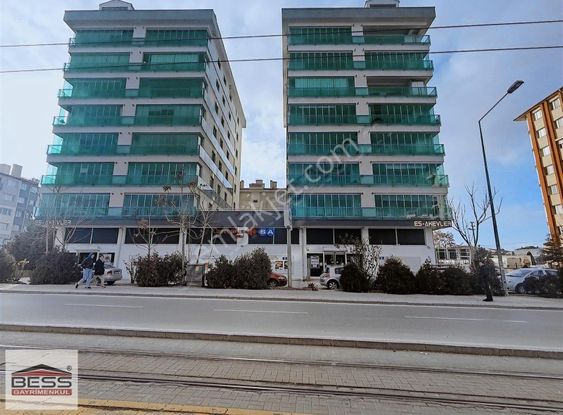 Bess'den Borsa Caddesinde Kurumsal Kiracılı Satılık İş Yeri