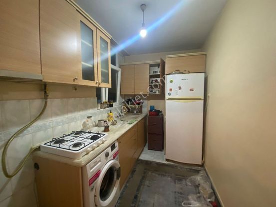 Fatih Te Tanjant Üstü Satılık 2+1 Daire !!!