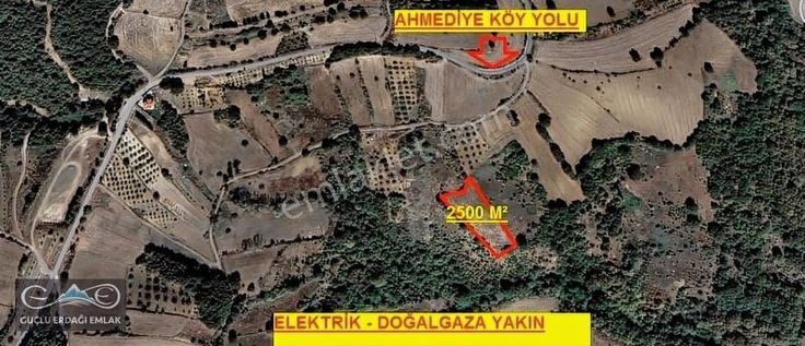 Ahmediye Köyü'nde Hobi Bahçesi İçin Uygun Hafif Eğimli Tarla