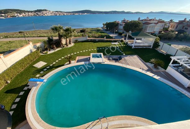 Balıkesir Ayvalık Cunda Adasında Satılık Muhtesem Malikane