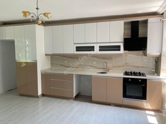 Sahibinden Havalimanı Na 15 Dk Mesafe De Uygun Güvenilir