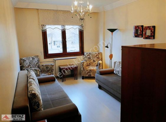 Beyaz Emlak 'tan Mevlana Cad. Cepheli 3+1 Masrafsız Daire