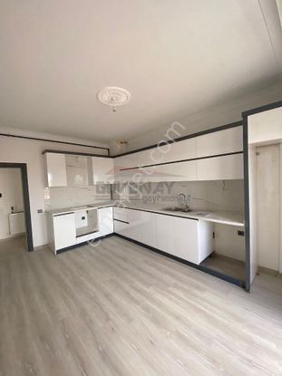 Güvenay - Çorum Cengiztopel Cad. Üzeri Satılık 3+1 Daire