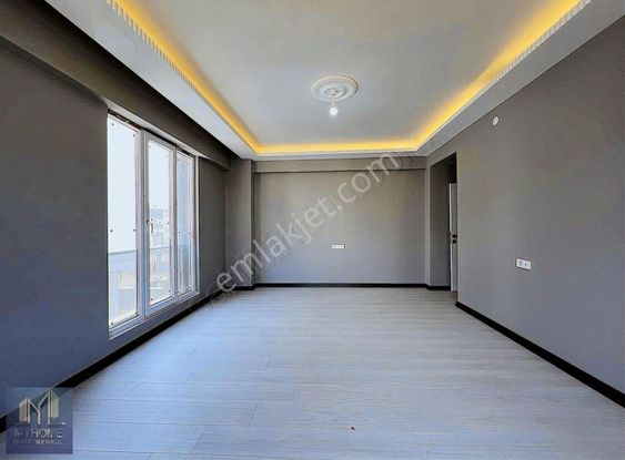 Şehsinan Mahallesinde Site İçinde Satılık 2+1 Daire