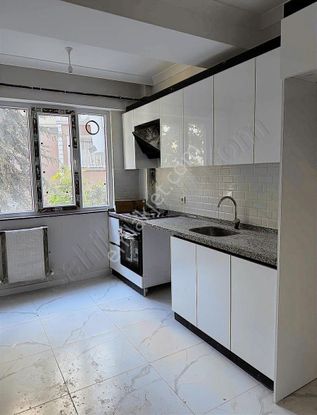 Engin Erdem'den Merterde Yeni Binada Satılık Daire