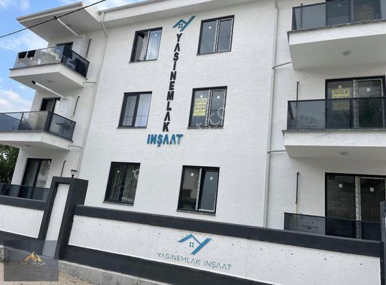 Bf Gruoptan Akyazı Merkezde Full Eşyalı Kiralık 1+1 Daire