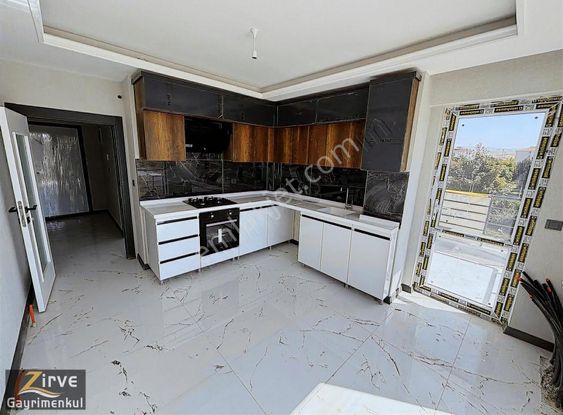 Zirve'den Yıldırımda Park Cepheli Köşe Başı Ara Kat Sıfır 130m2