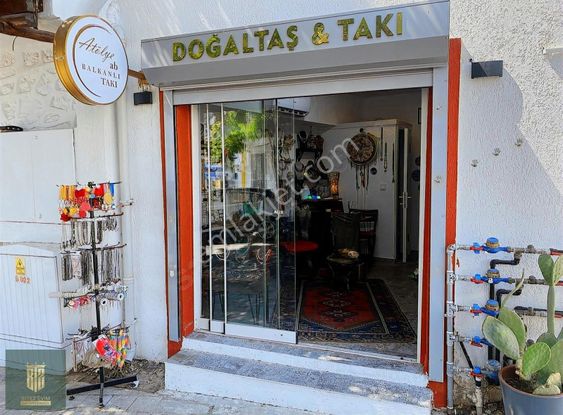 Bitez Köyiçinde Devren Satılık 10 M2 Dükkan