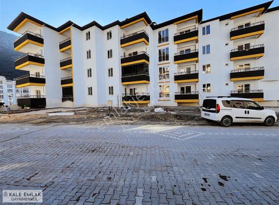 Kale Emlak'tan Kirazlıdere'de Sıfır 1+1 Kiralık Daire