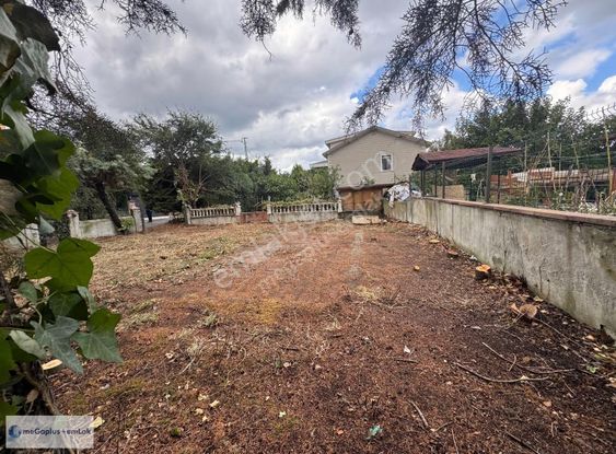 Şile Megaplus Emlak'tan Kumbaba Mah. Köşe Konumda 247m2 Arsa