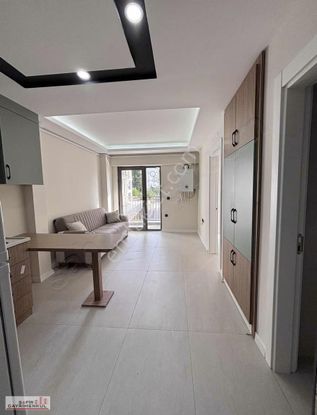 Çünürde Ana Cadde Üzeri Sıfır Eşyalı 1+1 Kiralık Daire