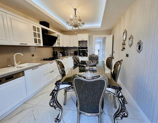 Konak Mh.harika Konumda 5+1 Dubleks Daire