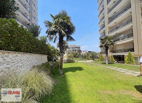 7 İzmir Yeşilyurt'ta Prestij Sitesinde3+1deniz Manzaralı Satılık