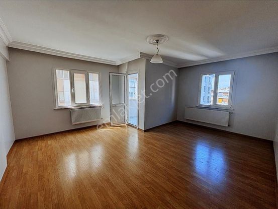 İçi Boş Kaçmazdan Minübüs Yoluna Paralel 3+1 Satılık Dairemiz