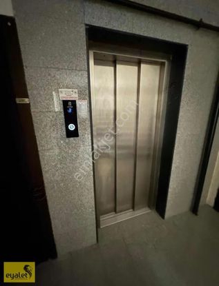 Ereğli Merkez İş Bankası Üstü Lüks 3.5+1 Ara Kat Daire