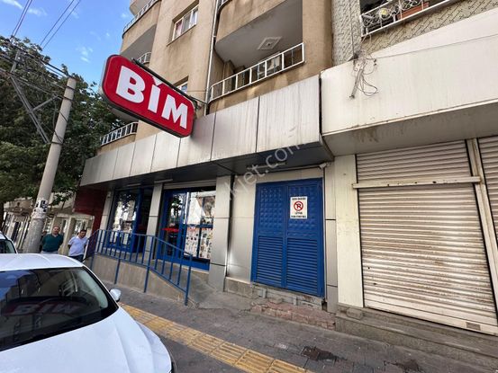 Nusaybin Lozan Caddesi Üzerinden 620 Metrekare Kiralık Depolu Dükkan