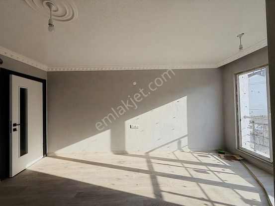 Kapaklı Bahçelievler Aladdin Caddesinde 1+1 Kupon Daire