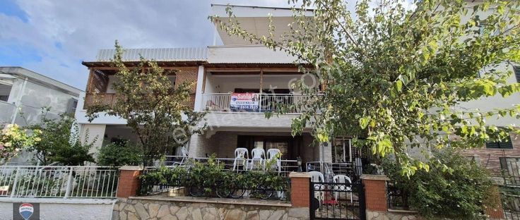 Güzelçamlıda Denıze 130 Metre 4+2 Daıre E.k.