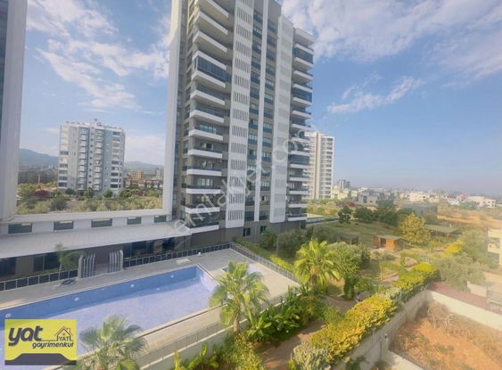 #-yat-# Eski Mezitlide Oturuma Hazır Sıfır Daire