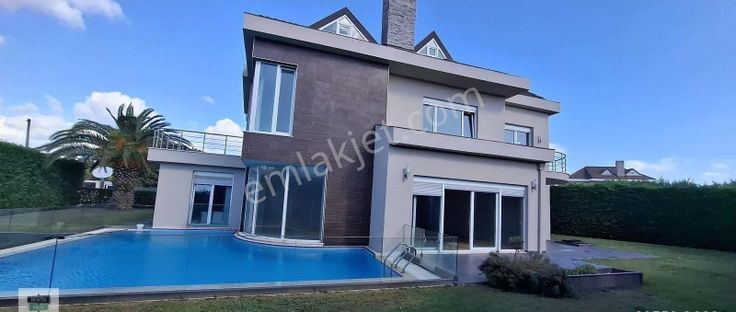 Nokta'dan Elit Sitede Özel Havuzlu/müstakil/asansörlü Konak