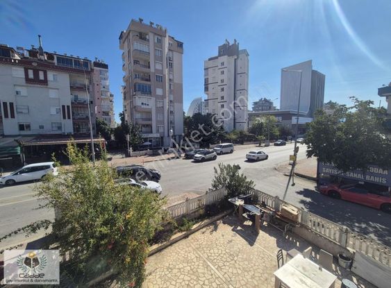 Sahil'e Birkaç Adım Mesafede Ayrı Mutfaklı 3+1 Kiralık Daire