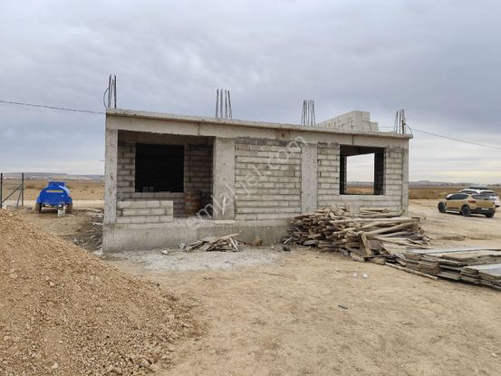 Sahibinden Akziyaret Te 590 Metre Arsa Ve Kabası Bitmiş Ev