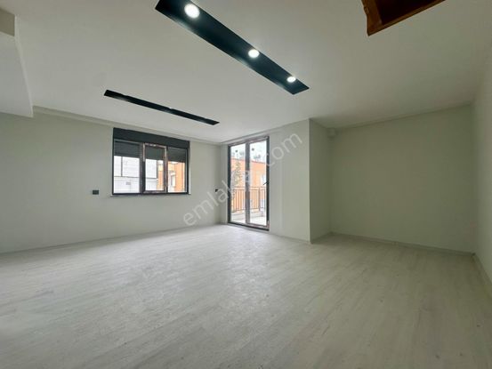 3+1 Kapalı Otoparklı Sıfır Dubleks Daire