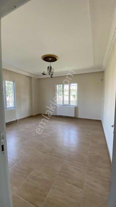 Gültepe De Kiralık Yüksek Giriş Kat