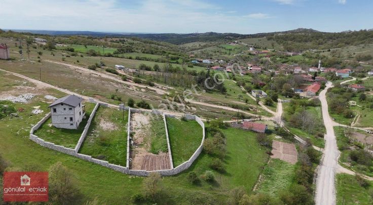 Kırklareli Koruköy Etrafı Taş Duvar Çevrili %60 İmar 657 M2 Arsa