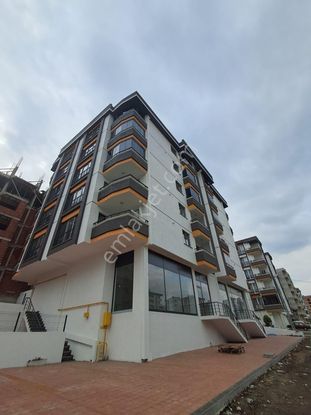 Samsun Atakum Körfez 2+1 Tramvay Durağına 350 Mt Mutfak Ayrı Olan Sıfır Satılık Daire