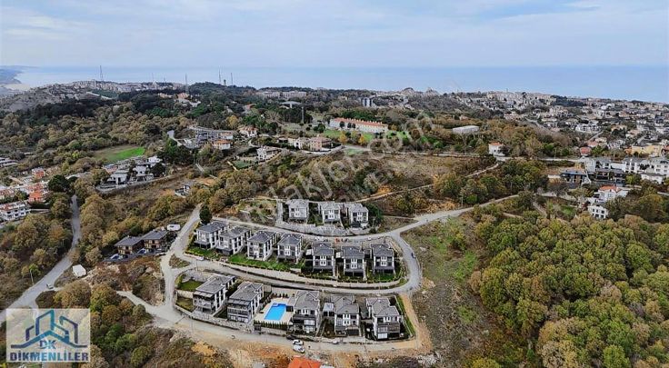 Dk Gayrimenkul'den Orman İçinde Havuzlu Villa Tipi 2+1 Daire