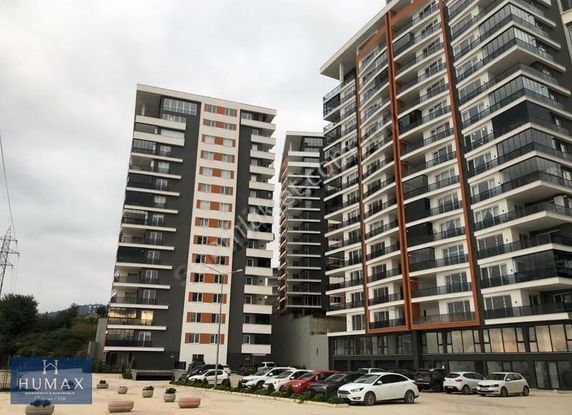 Humax...safir Sitesi İçinde 200m2 4+1 Kiralık Daire