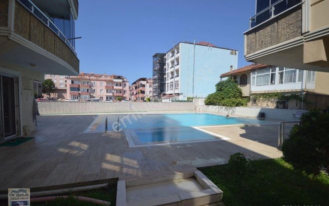 Sakarya Karasuda Satılık Havuzlu Site İçerisinde 2+1 Daire