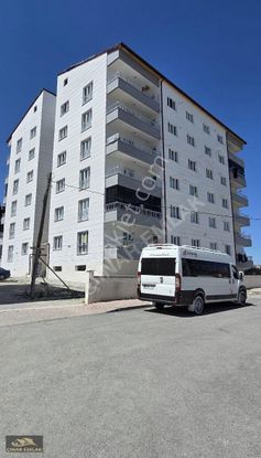 Çınar Emlak'tan Kılavuzda Uygun Fiyatlı Satılık 3+1 Daire