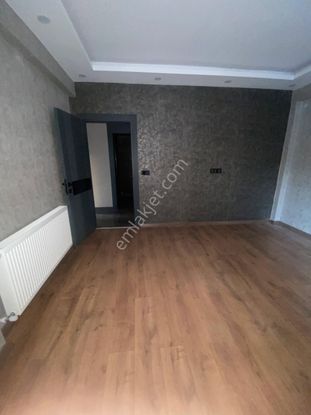 Sahibinden Sırrın Karşıyaka Güvenlikli 2 +1