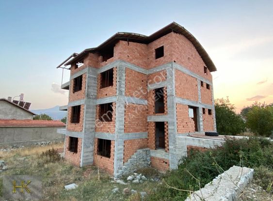 !!yatırım Fırsatı Isparta Sav'da Satılık Bina Ve Arsası!!