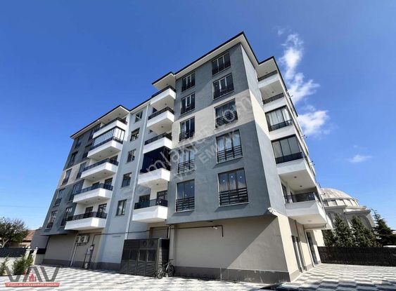 Karatay Kumköprü Civarı Satılık Geniş Lüks 4+1 İskanlı Daire!