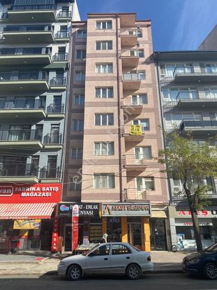 Vatan Caddesi Üzerinde Kiralık 3+1