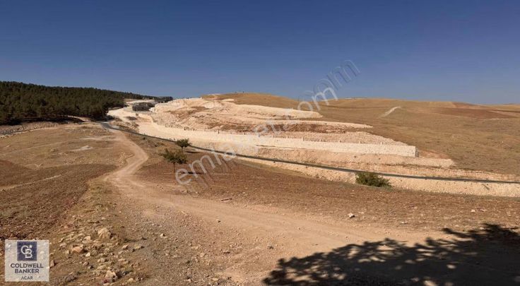 Cb Acar'dan Dağeteğinde 15 Katlı Köşe Parsel