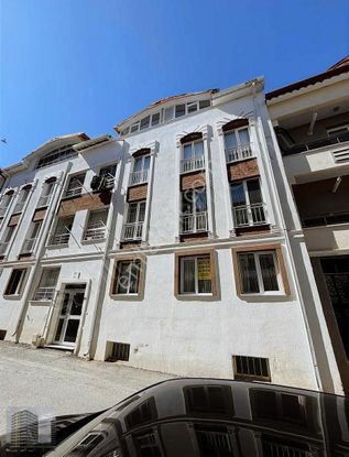 Öz Urhanlar Emlaktan Mevlana'da Satılık 3+1 Daire