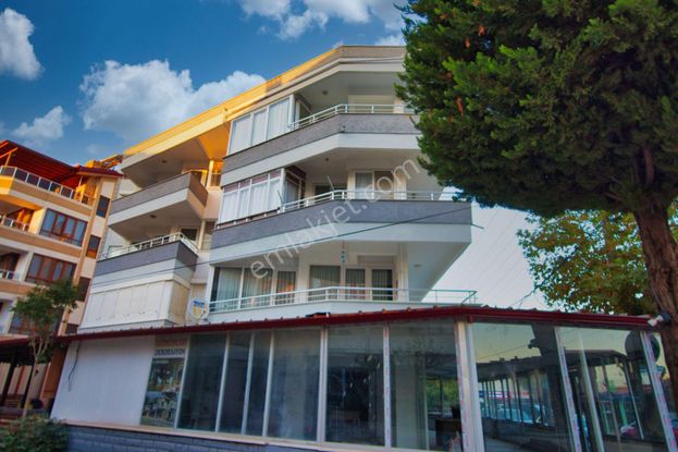 🛑🛑aktif'ten Akçay'da Satılık 3 Cepheli Devasa Balkon Ayrı Mutfaklı 2+1 Geniş Daire