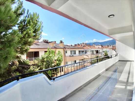 Berkay Demirel'den İkizçayda Ön Cephe Ara Kat Doğalgazlı 2+1