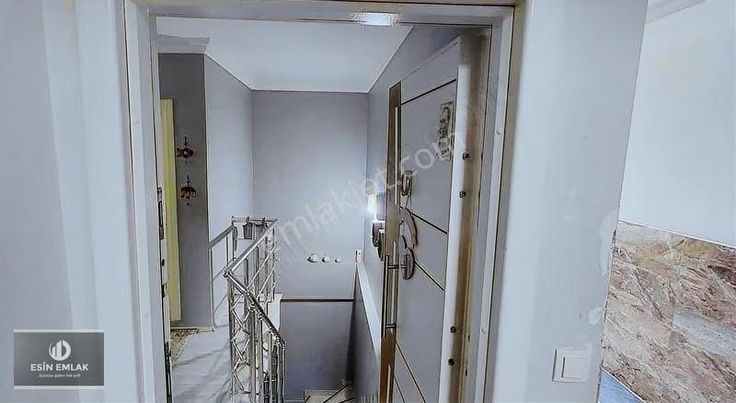 İnönü Mah Ferah Geniş M2'li Temiz 3+1 Dubleks Daire