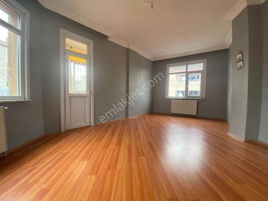 Avrupa Emlak Tan Güngören Güven Mah 80 M² 2+1 4.kat,üzerinde Kat Var,kat İrtifaklı,krediye Uygun,boş