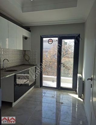 Avcılar'da 3+2 Sıfır Dubleks 48000 Tl