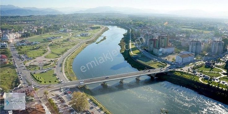 Samsun Çarşamba'da Satılık Konut İmarlı Arsa 710m² 2 Emsal